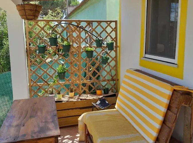 Nadadouro Eco-Country-Cottage